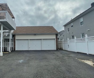 20 x 10 Garage in Paterson, New Jersey