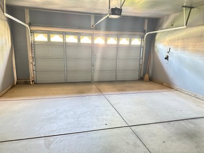 20 x 20 Garage in Merced, California near [object Object]