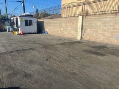 20 x 10 Parking Lot in Montebello, California