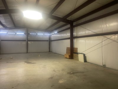20 x 10 Warehouse in Splendora, Texas