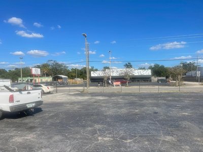 50 x 10 Parking Lot in Tampa, Florida near [object Object]