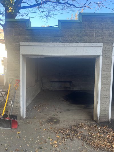 20 x 10 Garage in Somerville, Massachusetts near [object Object]