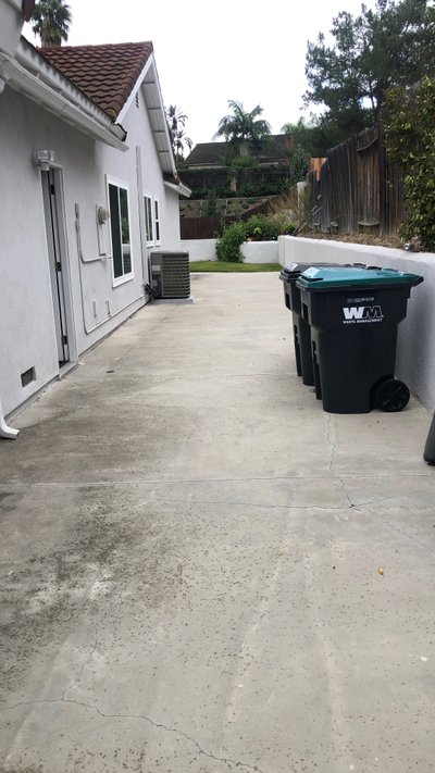 50×10 Driveway in Mission Viejo, CA near 25998 Appian Way