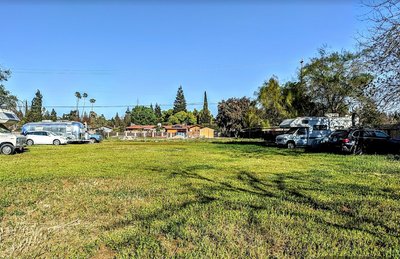 30 x 10 Unpaved Lot in Fresno, California near [object Object]