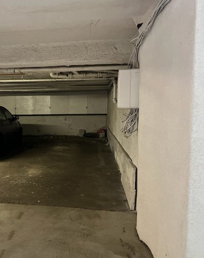 20 x 10 Parking Garage in West Hollywood, California near [object Object]
