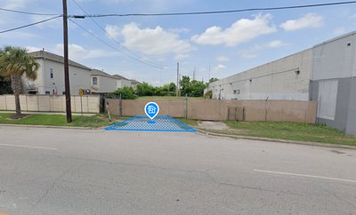20 x 10 Parking Lot in Houston, Texas near [object Object]