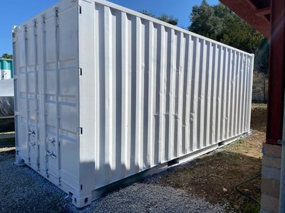 20 x 9 Shipping Container in El Cajon, California near [object Object]