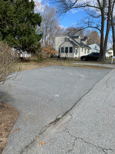 20×10 Driveway in Chelmsford, Massachusetts