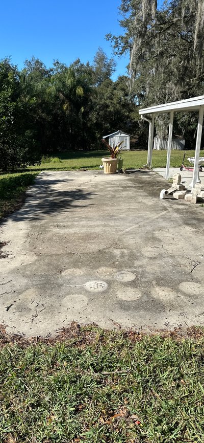20 x 20 Driveway in Dade City, Florida near [object Object]