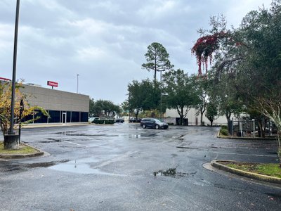 20 x 10 Parking Lot in Jacksonville, Florida near [object Object]