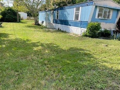 20 x 10 Unpaved Lot in Orlando, Florida near [object Object]