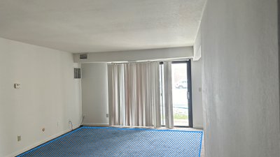 20 x 10 Bedroom in Saginaw, Michigan