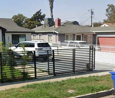 10 x 30 Driveway in Los Angeles, California near [object Object]