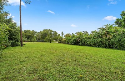 50 x 10 Unpaved Lot in West Palm Beach, Florida near [object Object]