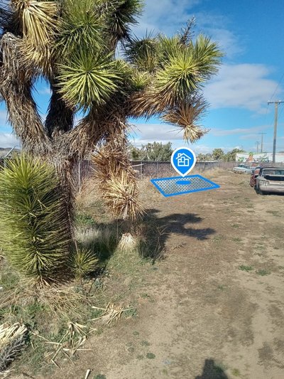 30 x 10 Parking Lot in Yucca Valley, California near [object Object]