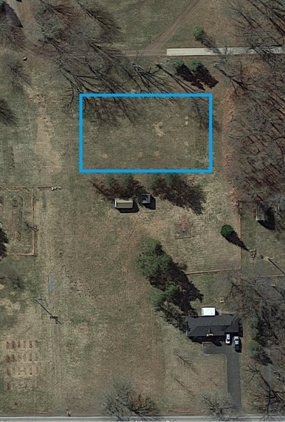 20 x 10 Unpaved Lot in Howell, Michigan near [object Object]