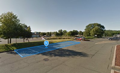 20 x 10 Parking Lot in Simsbury, Connecticut near [object Object]