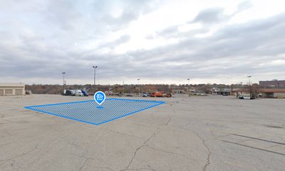 20 x 10 Parking Lot in Leavenworth, Kansas near [object Object]