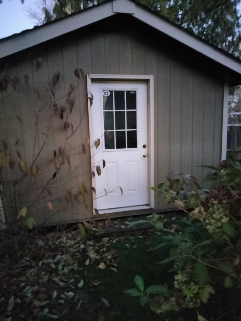 Shed in Canby, Oregon 1