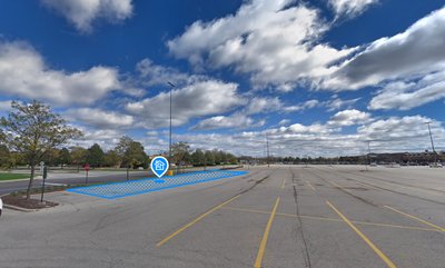 20 x 10 Parking Lot in Bloomingdale, Illinois near [object Object]