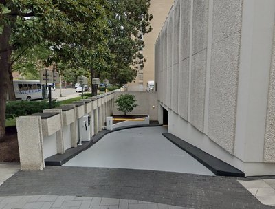 20 x 10 Parking Garage in Washington, District of Columbia near [object Object]
