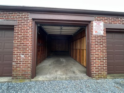 20 x 10 Garage in Lancaster, Pennsylvania