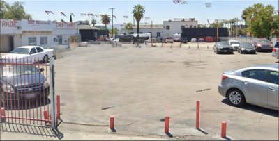 30 x 10 Parking Lot in San Bernardino, California near [object Object]
