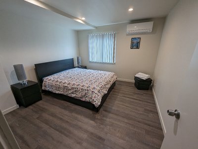 12 x 12 Bedroom in Oakland, California
