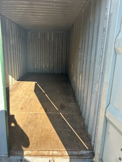 20 x 8 Shipping Container in Philadelphia, Pennsylvania near [object Object]