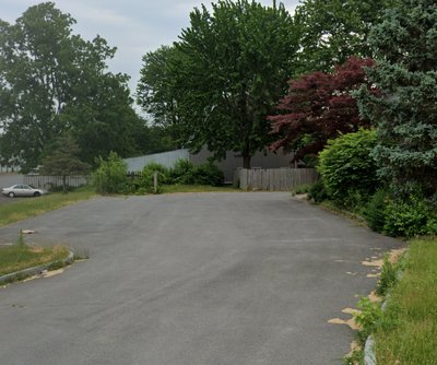 20 x 10 Parking Lot in East Syracuse, New York