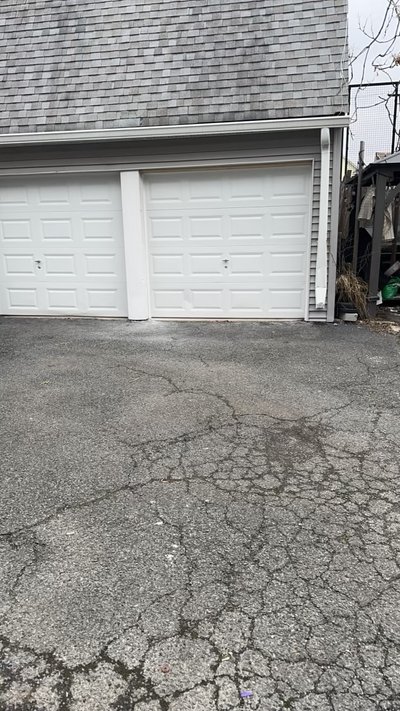 20 x 10 Garage in Elizabeth, New Jersey near [object Object]