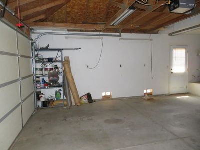 20 x 10 Garage in Rosamond, California near [object Object]