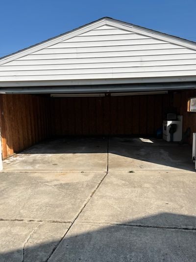 20 x 10 Garage in Eastpointe, Michigan near [object Object]