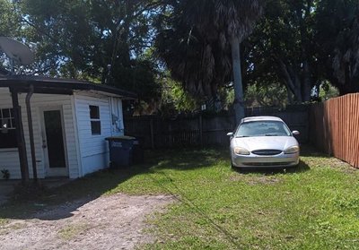 30 x 10 Unpaved Lot in Clearwater, Florida near 905 Engman St, Clearwater, FL 33755-3216, United States
