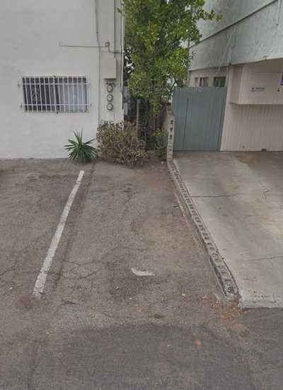 40 x 10 Parking Lot in Santa Monica, California near [object Object]
