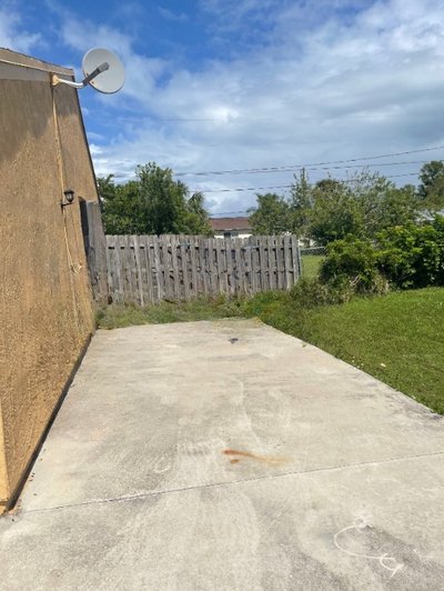 20 x 10 Driveway in Port Saint Lucie, Florida near [object Object]