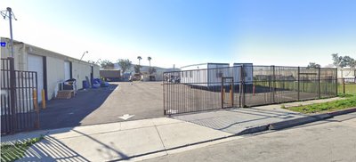 20 x 10 Parking Lot in Fontana, California near [object Object]