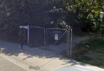 20 x 14 Driveway in Riverside, California near [object Object]