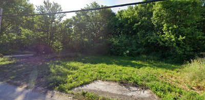 40 x 10 Unpaved Lot in East St Louis, Illinois
