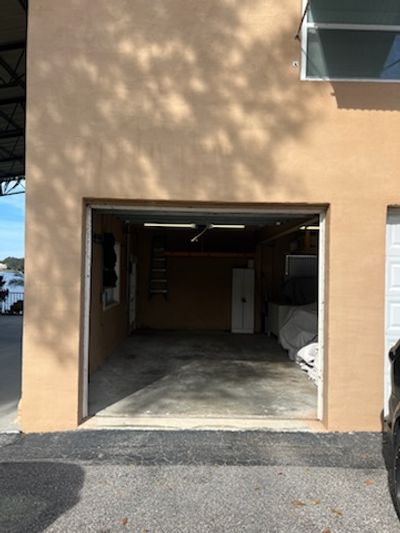 20 x 10 Garage in Dade City, Florida near [object Object]