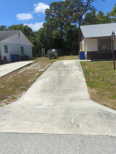 20 x 10 Driveway in Stuart, Florida near [object Object]