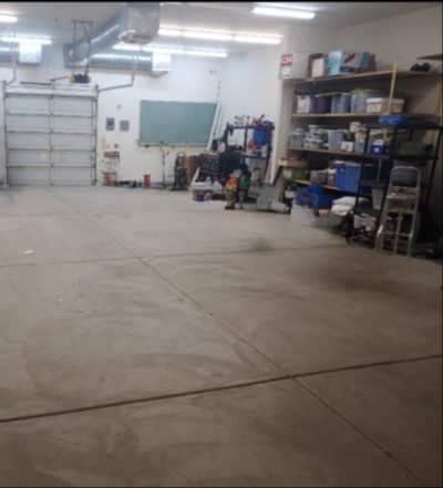 10 x 10 Garage in Mesa, Arizona near [object Object]