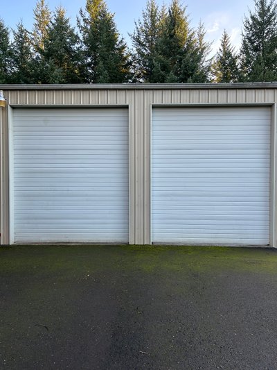27 x 10 Garage in Camas, Washington near [object Object]