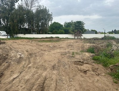 40 x 10 Unpaved Lot in Madera, California near [object Object]