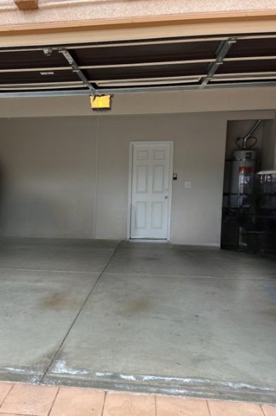 10 x 20 Garage in Los Angeles, California near [object Object]