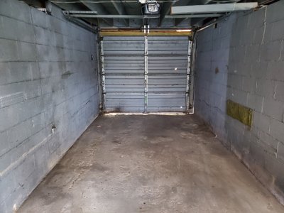20 x 10 Garage in Chicago, Illinois