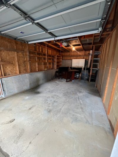 20 x 10 Garage in Cincinnati, Ohio near [object Object]