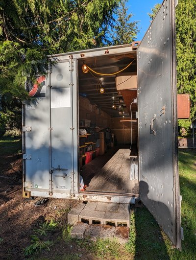 40 x 8 Shipping Container in Graham, Washington near [object Object]