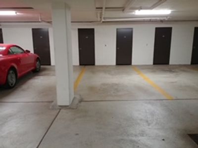 13 x 7 Parking Garage in Burlingame, California