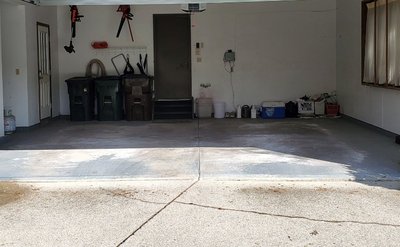 20 x 15 Garage in Westlake, Ohio
